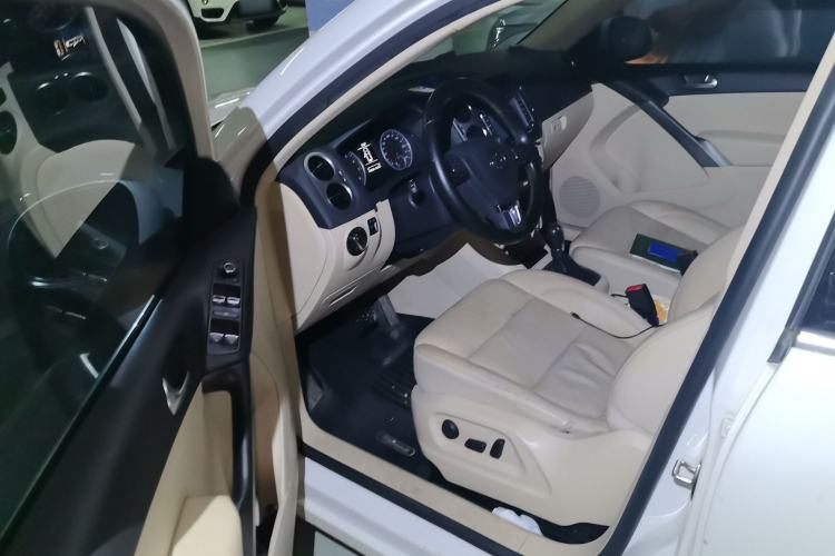 Used Volkswagen Tiguan 2012 1.8TSI Automatic All-Wheel Drive Elite Edition Driver Seat