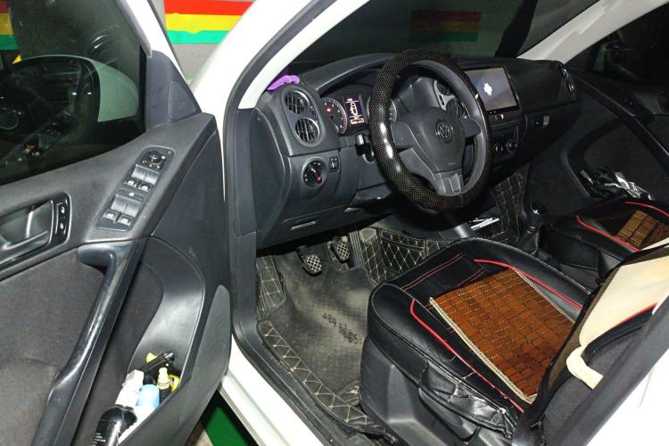 Used Volkswagen Tiguan 2012 1.8TSI Manual Two-Wheel Drive Urban Edition Driver Seat