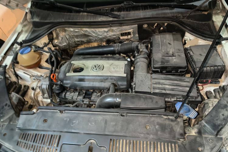 Used Volkswagen Tiguan 2012 1.8TSI Automatic Two-Wheel Drive Elite Edition Engine Bay