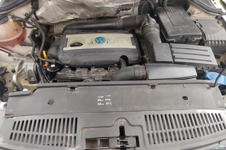 Used Volkswagen Tiguan 2012 1.8TSI Automatic Two-Wheel Drive Elite Edition Engine Bay