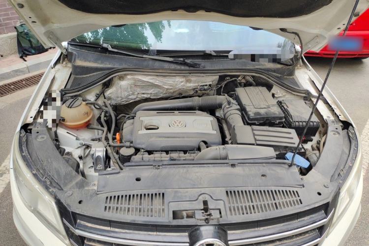 Used Volkswagen Tiguan 2012 1.8TSI Manual Two-Wheel Drive Urban Edition Engine Bay