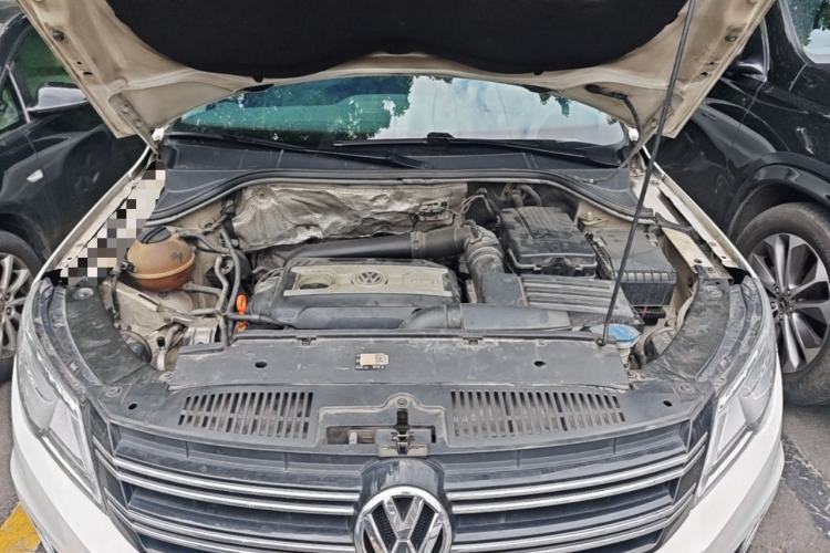 Used Volkswagen Tiguan 2012 1.8TSI Automatic All-Wheel Drive Elite Edition Engine Bay