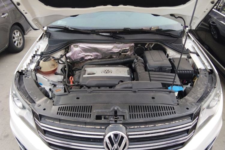 Used Volkswagen Tiguan 2012 1.8TSI Automatic All-Wheel Drive Fashion Edition Engine Bay