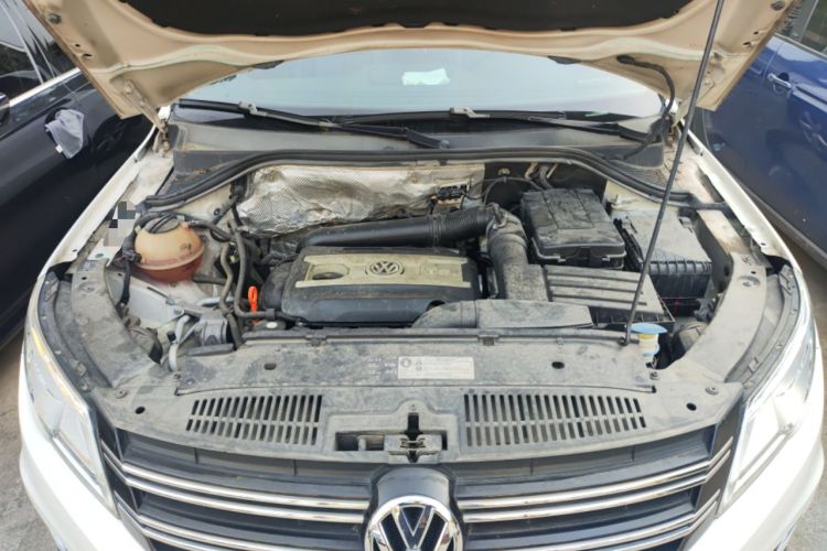 Used Volkswagen Tiguan 2012 1.8TSI Automatic Two-Wheel Drive Elite Edition Engine Bay