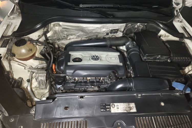 Used Volkswagen Tiguan 2012 1.8TSI Automatic All-Wheel Drive Elite Edition Engine Bay
