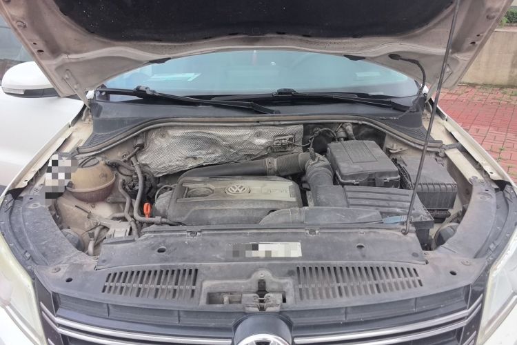Used Volkswagen Tiguan 2012 1.8TSI Manual Two-Wheel Drive Enjoyment Edition Engine Bay