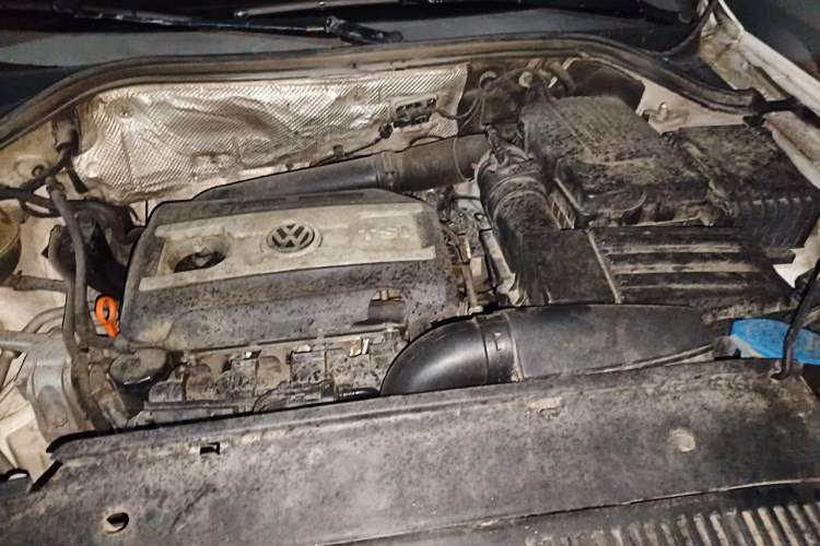 Used Volkswagen Tiguan 2012 1.8TSI Manual Two-Wheel Drive Urban Edition Engine Bay