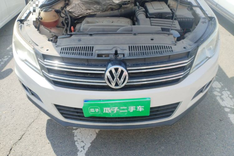 Used Volkswagen Tiguan 2012 2.0 TSI Automatic All-Wheel Drive Elite Edition Engine Bay