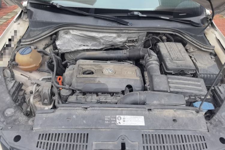 Used Volkswagen Tiguan 2012 1.8TSI Automatic Two-Wheel Drive Elite Edition Engine Bay