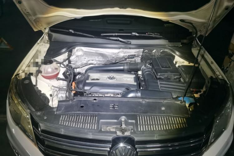 Used Volkswagen Tiguan 2012 1.8TSI Automatic Two-Wheel Drive Elite Edition Engine Bay