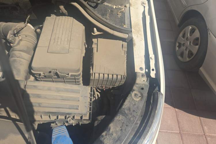 Used Volkswagen Tiguan 2012 2.0 TSI Automatic All-Wheel Drive Elite Edition Engine Bay Left