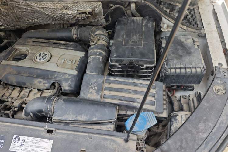 Used Volkswagen Tiguan 2012 1.8TSI Automatic All-Wheel Drive Elite Edition Engine Bay Left
