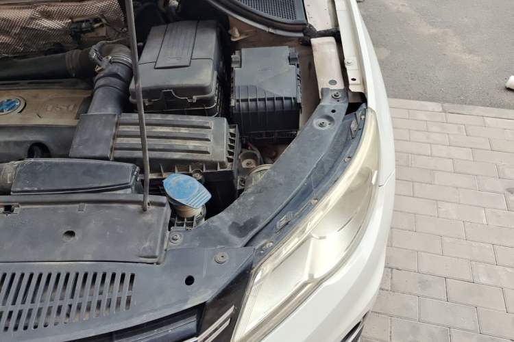 Used Volkswagen Tiguan 2012 1.8TSI Automatic All-Wheel Drive Elite Edition Engine Bay Left