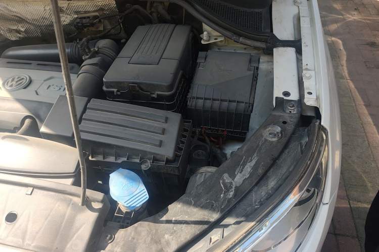 Used Volkswagen Tiguan 2012 1.8TSI Automatic All-Wheel Drive Elite Edition Engine Bay Left
