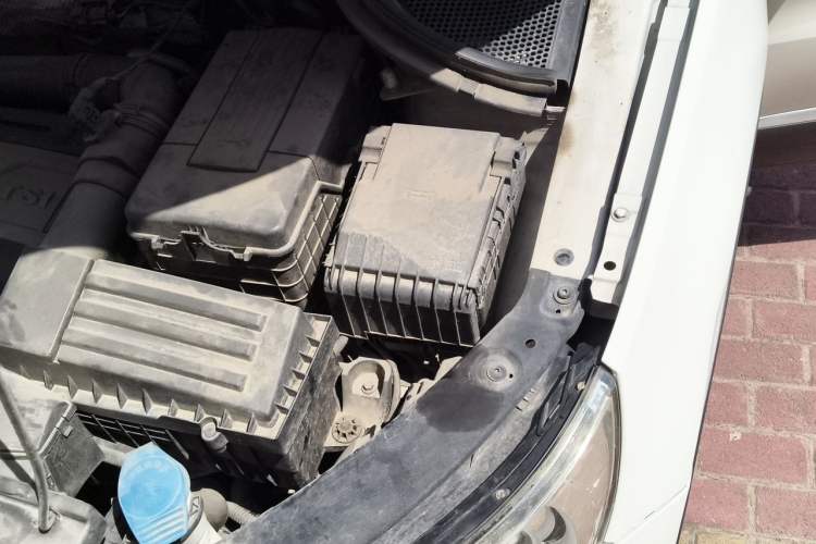 Used Volkswagen Tiguan 2012 2.0 TSI Automatic All-Wheel Drive Flagship Edition Engine Bay Left