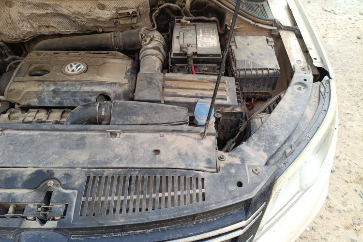 Used Volkswagen Tiguan 2012 1.8TSI Automatic All-Wheel Drive Elite Edition Engine Bay Left