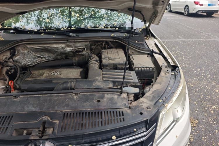 Used Volkswagen Tiguan 2012 1.8TSI Automatic All-Wheel Drive Elite Edition Engine Bay Left