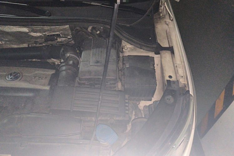 Used Volkswagen Tiguan 2012 1.8TSI Automatic All-Wheel Drive Elite Edition Engine Bay Left