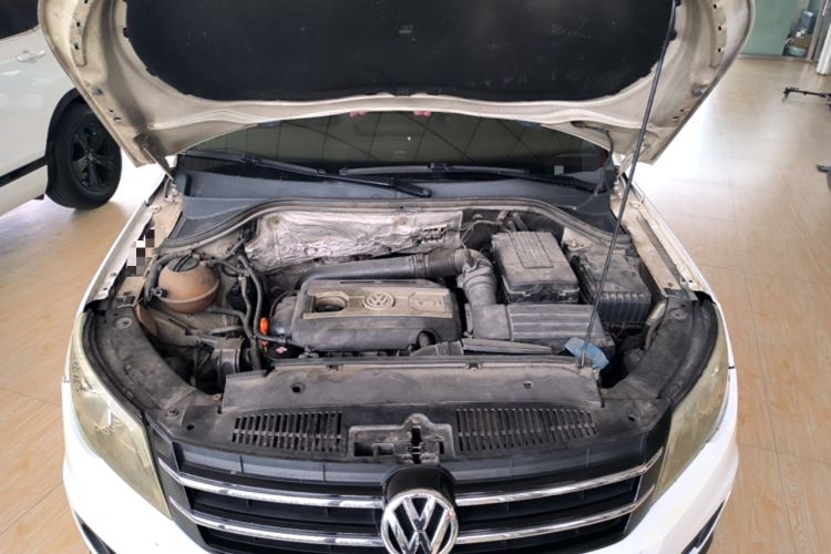 Used Volkswagen Tiguan 2012 1.8TSI Automatic Two-Wheel Drive Urban Edition Engine Bay