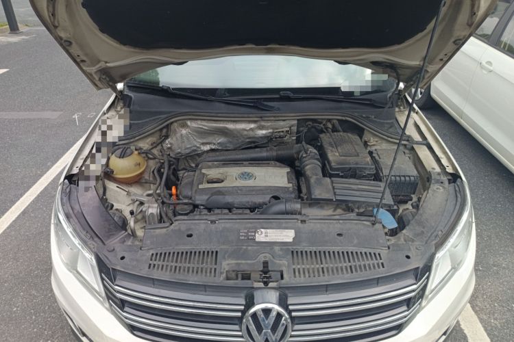 Used Volkswagen Tiguan 2012 1.8TSI Automatic Two-Wheel Drive Elite Edition Engine Bay