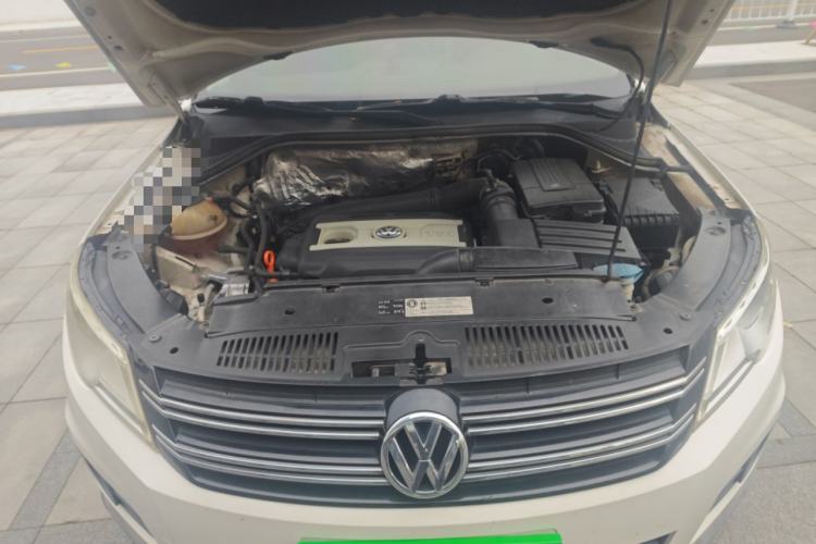 Used Volkswagen Tiguan 2012 1.8TSI Automatic Two-Wheel Drive Trend Edition Engine Bay