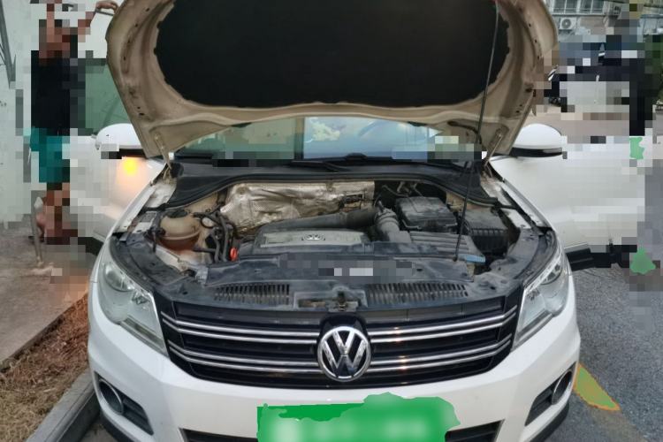 Used Volkswagen Tiguan 2012 1.8TSI Automatic All-Wheel Drive Elite Edition Engine Bay
