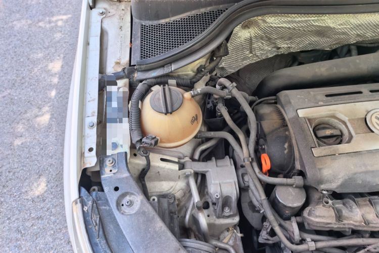 Used Volkswagen Tiguan 2012 1.8TSI Automatic All-Wheel Drive Elite Edition Engine Bay Right