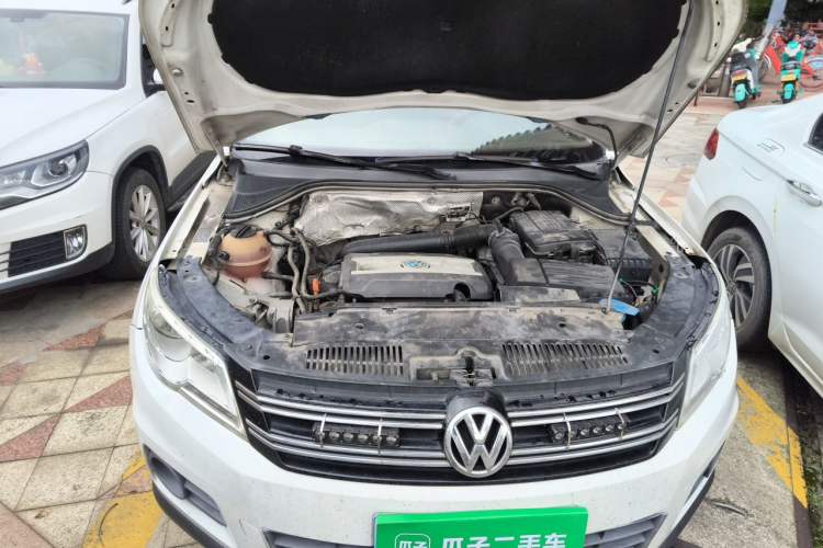 Used Volkswagen Tiguan 2012 1.8TSI Automatic Two-Wheel Drive Urban Edition Engine Bay Right