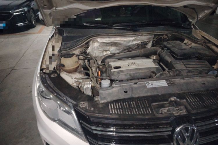 Used Volkswagen Tiguan 2012 1.8TSI Automatic Two-Wheel Drive Trend Edition Engine Bay Right