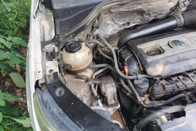 Used Volkswagen Tiguan 2012 1.8TSI Manual Two-Wheel Drive Enjoyment Edition Engine Bay Right