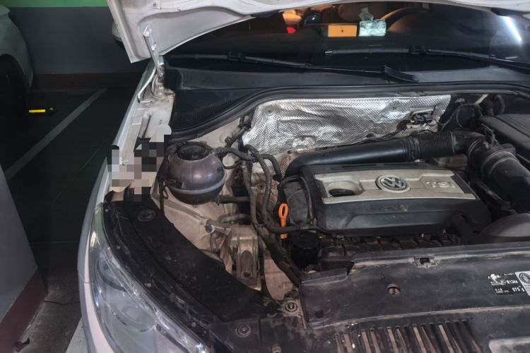 Used Volkswagen Tiguan 2012 1.8TSI Automatic Two-Wheel Drive Urban Edition Engine Bay Right
