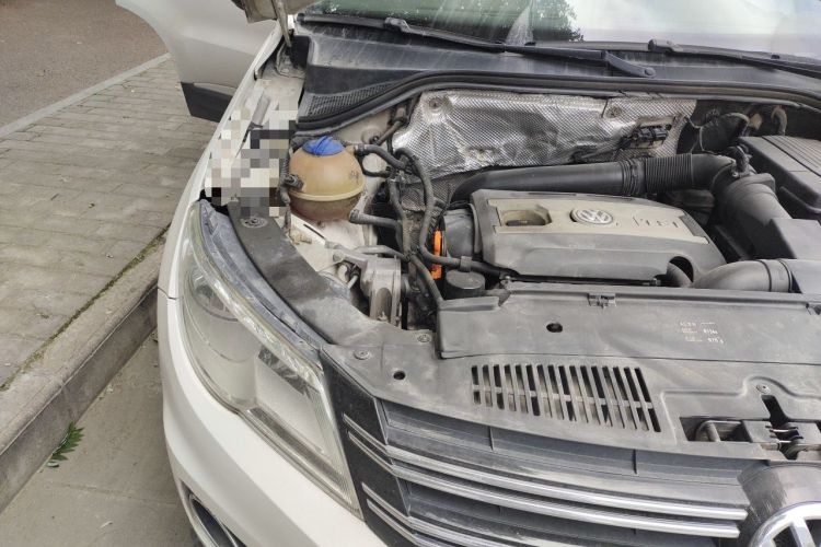 Used Volkswagen Tiguan 2012 1.8TSI Automatic All-Wheel Drive Elite Edition Engine Bay Right