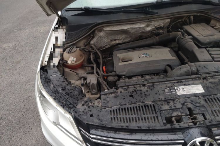 Used Volkswagen Tiguan 2012 1.8TSI Manual Two-Wheel Drive Enjoyment Edition Engine Bay Right