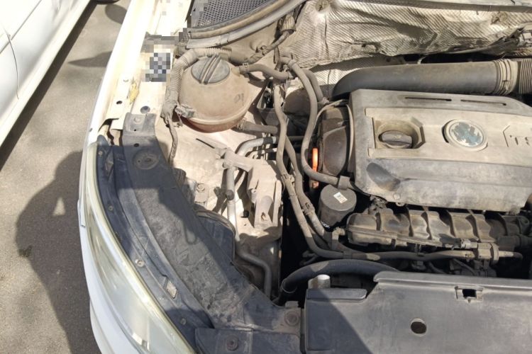 Used Volkswagen Tiguan 2012 1.8TSI Automatic Two-Wheel Drive Trend Edition Engine Bay Right