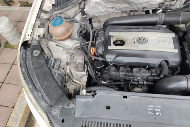 Used Volkswagen Tiguan 2012 1.8TSI Automatic Two-Wheel Drive Trend Edition Engine Bay Right