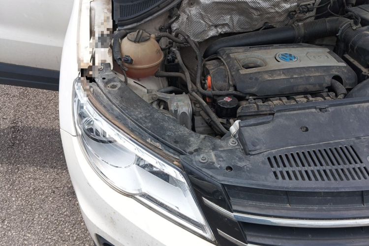 Used Volkswagen Tiguan 2012 1.8TSI Automatic Two-Wheel Drive Urban Edition Engine Bay Right