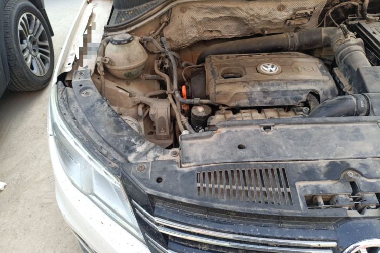 Used Volkswagen Tiguan 2012 1.8TSI Automatic All-Wheel Drive Elite Edition Engine Bay Right