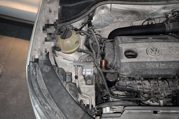 Used Volkswagen Tiguan 2012 2.0 TSI Automatic All-Wheel Drive Flagship Edition Engine Bay Right