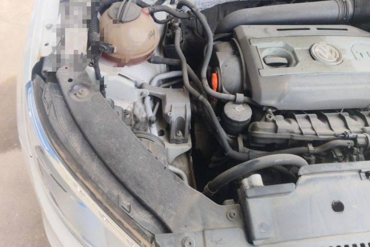 Used Volkswagen Tiguan 2012 1.8TSI Automatic All-Wheel Drive Elite Edition Engine Bay Right