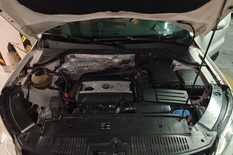 Used Volkswagen Tiguan 2012 1.8TSI Automatic Two-Wheel Drive Urban Edition Engine Bay