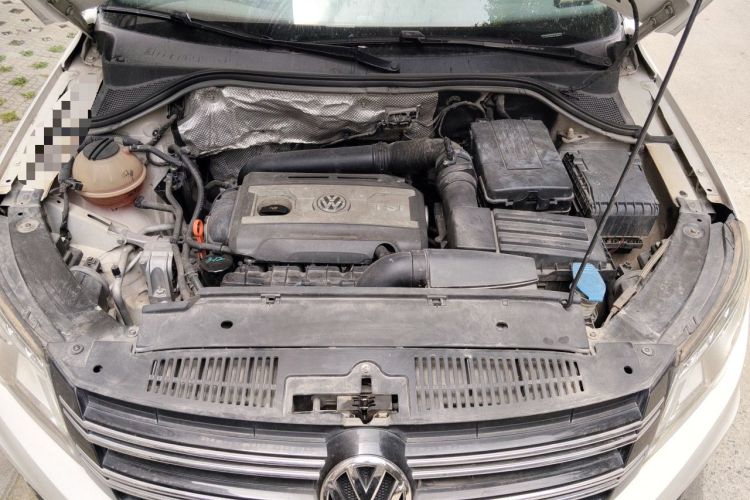 Used Volkswagen Tiguan 2012 1.8TSI Automatic All-Wheel Drive Elite Edition Engine Bay