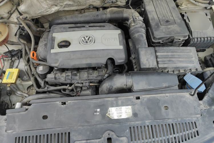 Used Volkswagen Tiguan 2012 1.8TSI Automatic All-Wheel Drive Elite Edition Engine Bay