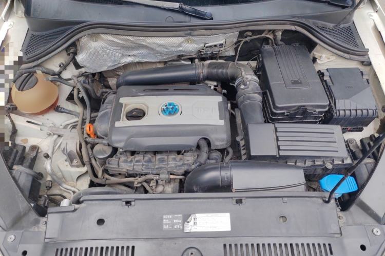 Used Volkswagen Tiguan 2012 1.8TSI Automatic All-Wheel Drive Elite Edition Engine Bay