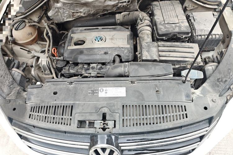Used Volkswagen Tiguan 2012 1.8TSI Automatic Two-Wheel Drive Elite Edition Engine Bay