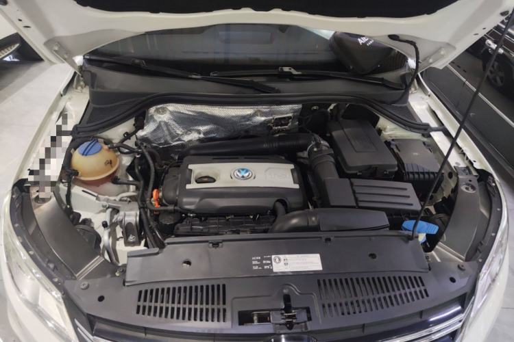 Used Volkswagen Tiguan 2012 1.8TSI Automatic Two-Wheel Drive Elite Edition Engine Bay