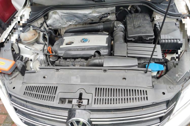 Used Volkswagen Tiguan 2012 1.8TSI Automatic All-Wheel Drive Elite Edition Engine Bay