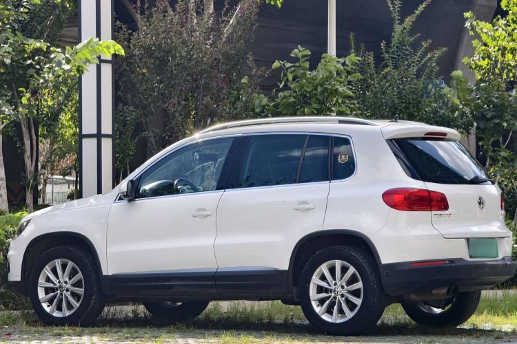 Used Volkswagen Tiguan 2012 2.0 TSI Comfort Edition Exterior 8