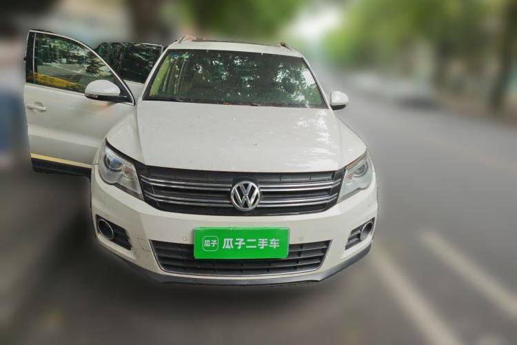 Used Volkswagen Tiguan 2012 2.0 TSI Automatic All-Wheel Drive Flagship Edition Front