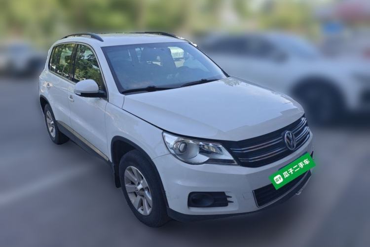Used Volkswagen Tiguan 2012 1.8TSI Automatic Two-Wheel Drive Trend Edition Front Right 45 Deg