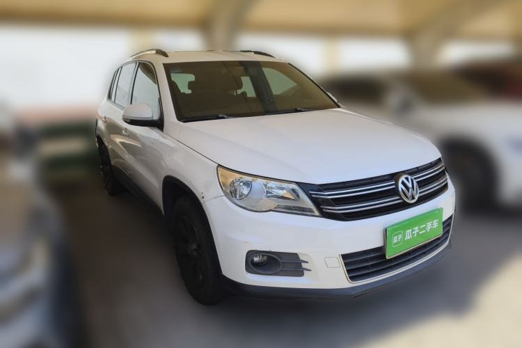 Used Volkswagen Tiguan 2012 1.8TSI Automatic Two-Wheel Drive Trend Edition Front Right 45 Deg
